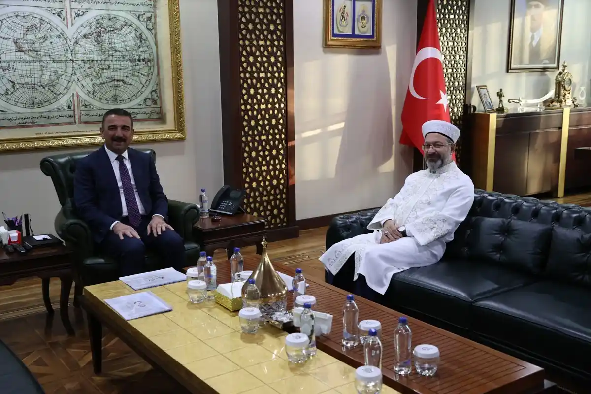 Diyanet İşleri Başkanı Erbaş, Siirt’te