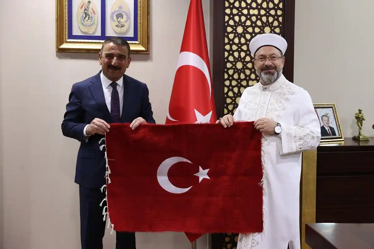 Diyanet İşleri Başkanı Erbaş, Siirt’te