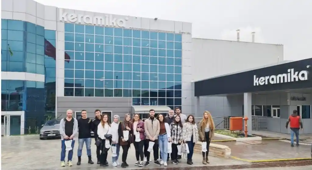 DPÜ Mühendislik Fakültesi öğrencileri fabrikaları yakından tanıma fırsatı buldu
