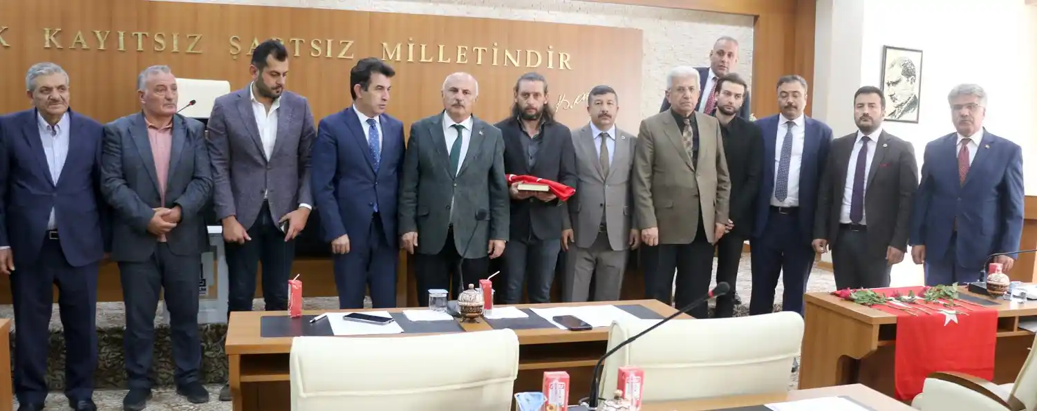 EBB Meclisi’nden anlamlı davranış