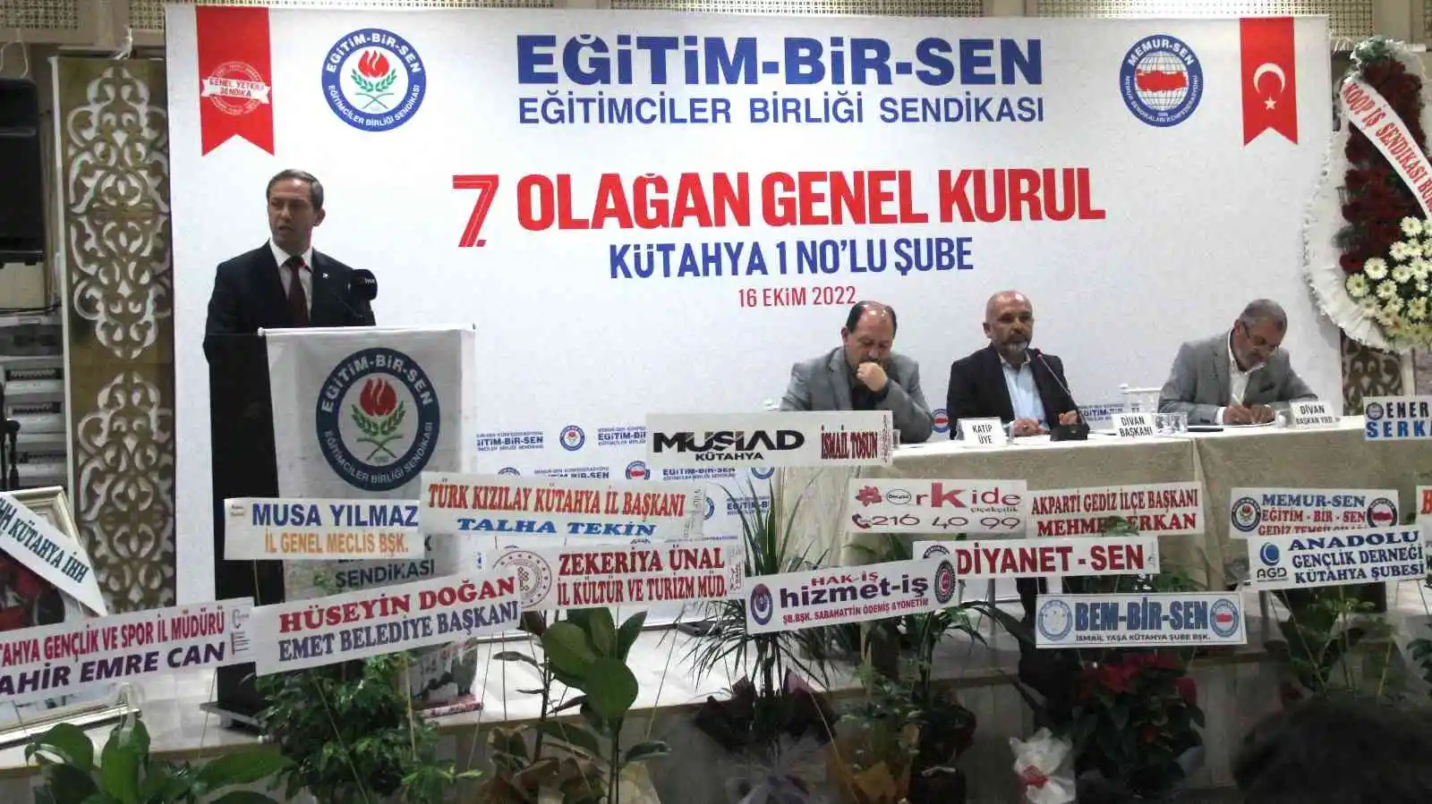 Eğitim-Bir-Sen Kütahya 1 No’lu Şube’de Genel Kurul heyecanı
