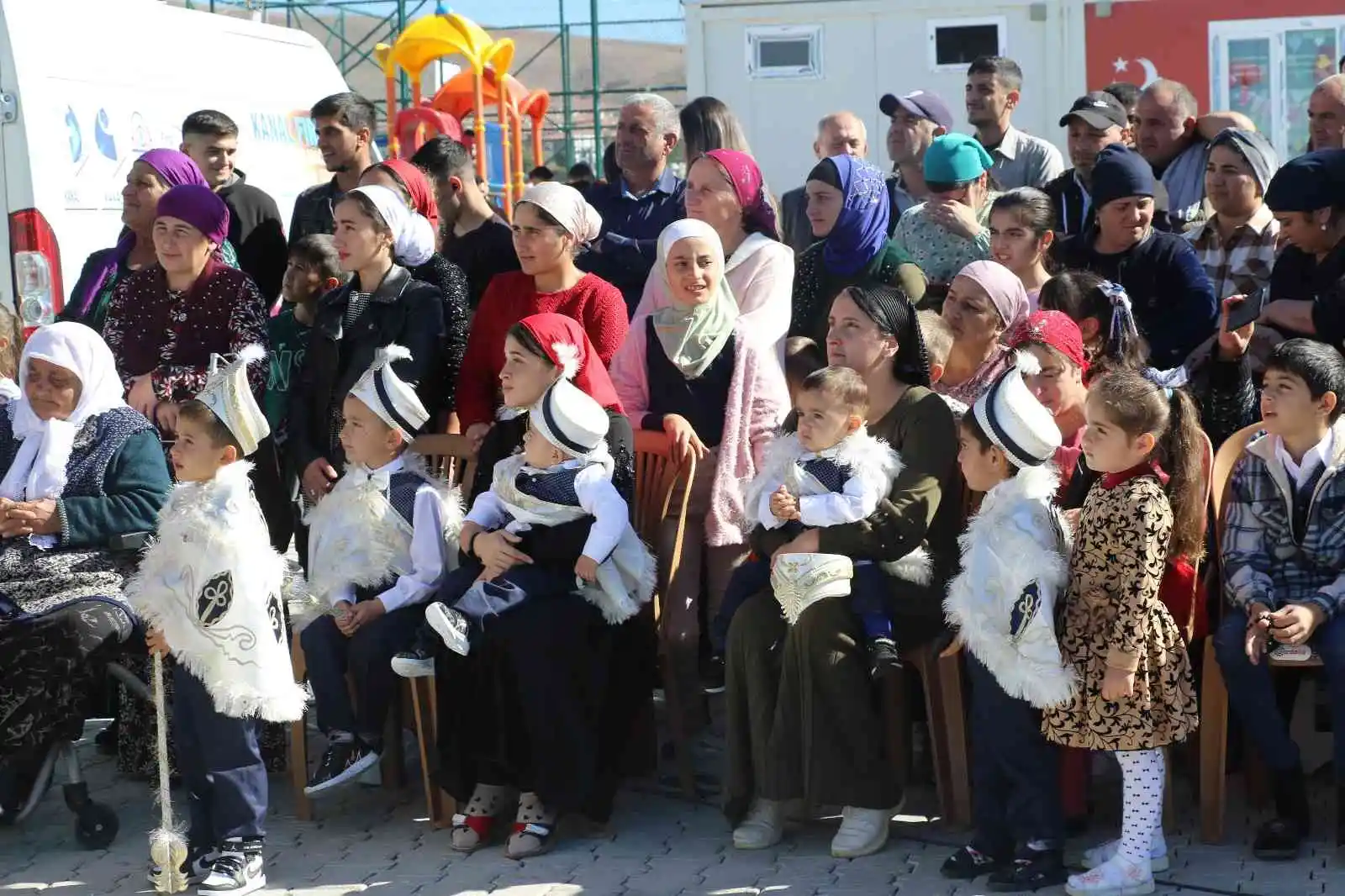 Elazığ’da Ahıska Türkü çocuklar için toplu sünnet töreni düzenlendi