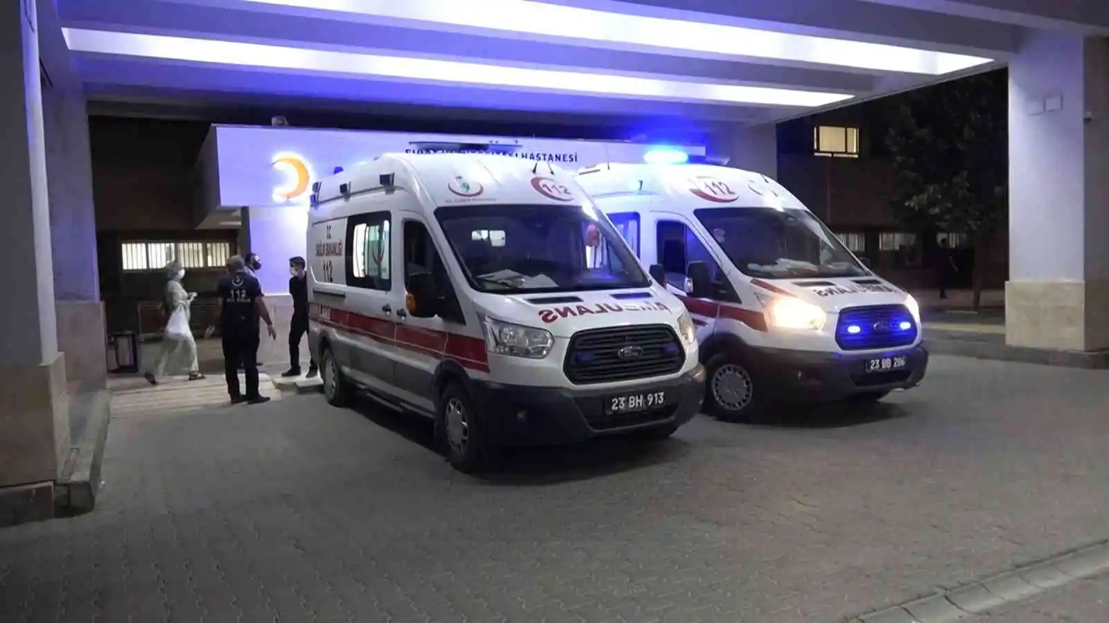 Elazığ’da bıçaklı kavga: 1 ölü, 2 yaralı