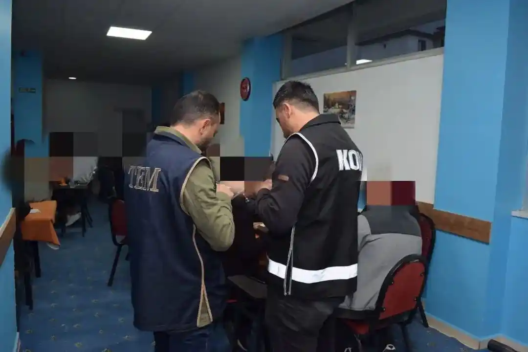 Erzincan'da "Huzurlu Sokaklar ve Terör Suçları Uygulaması"
