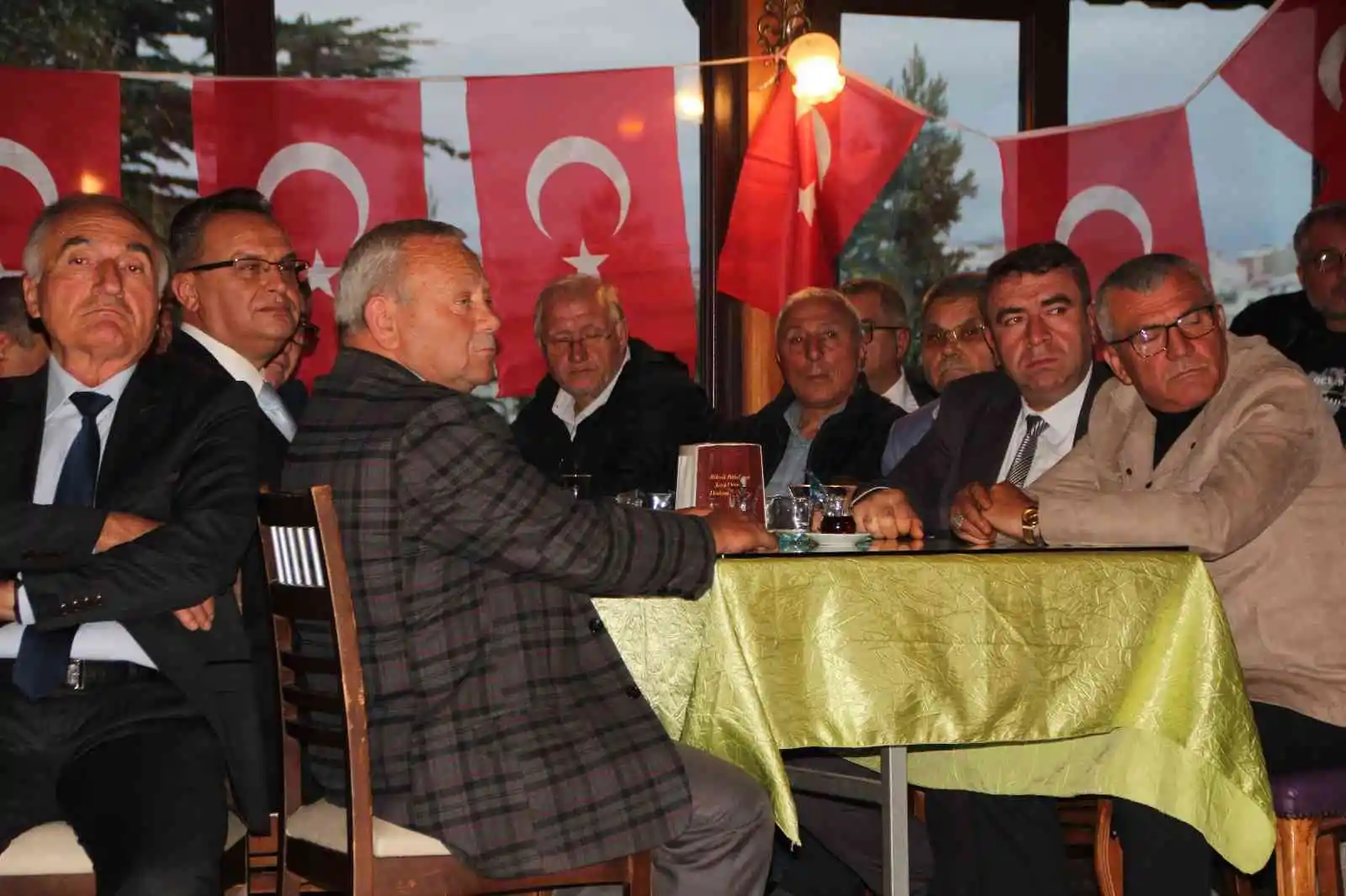 Eski Devlet Bakanı Bahattin Şeker İYİ Parti’ye geçti
