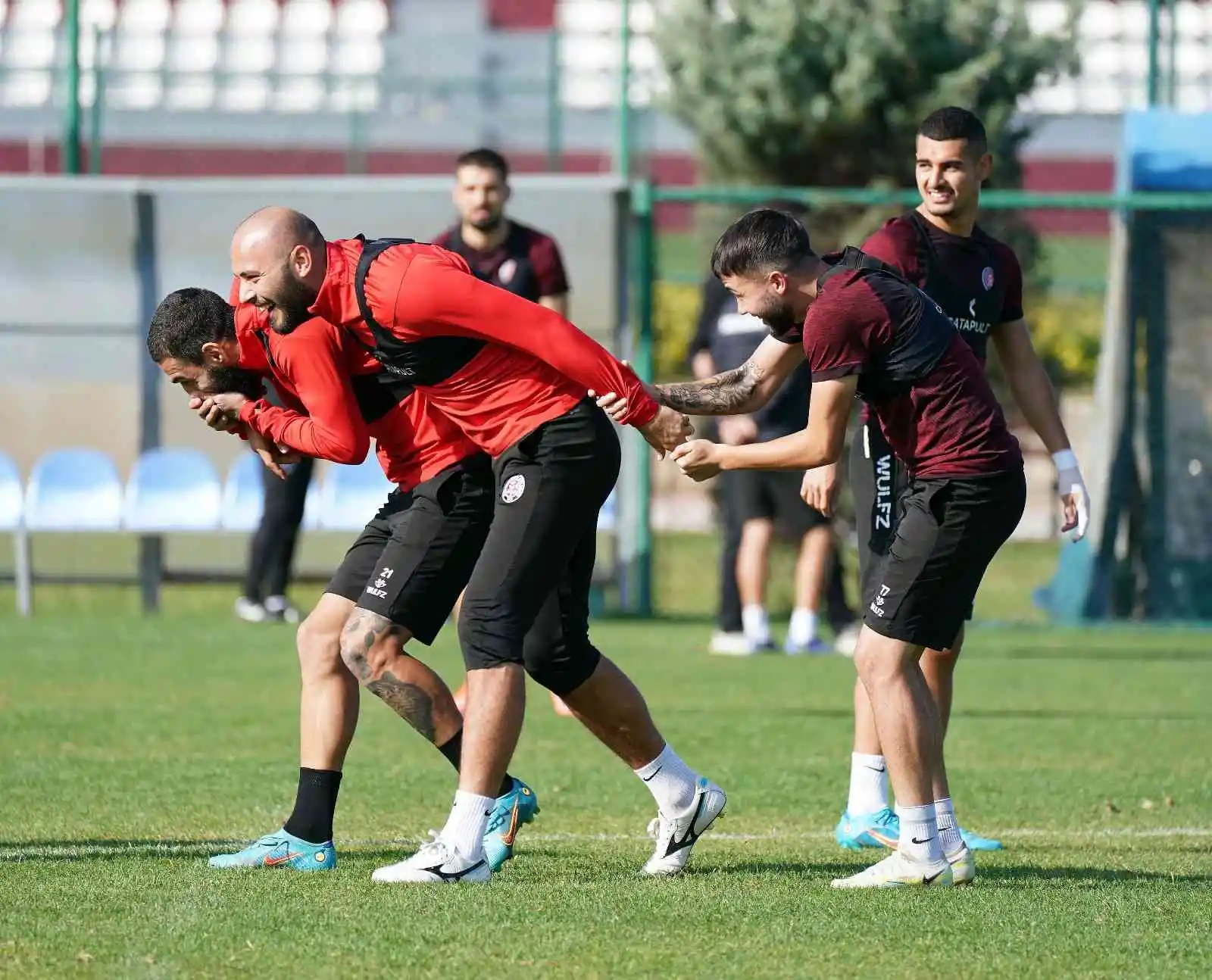 Fatih Karagümrük, Galatasaray maçı hazırlıklarını sürdürüyor