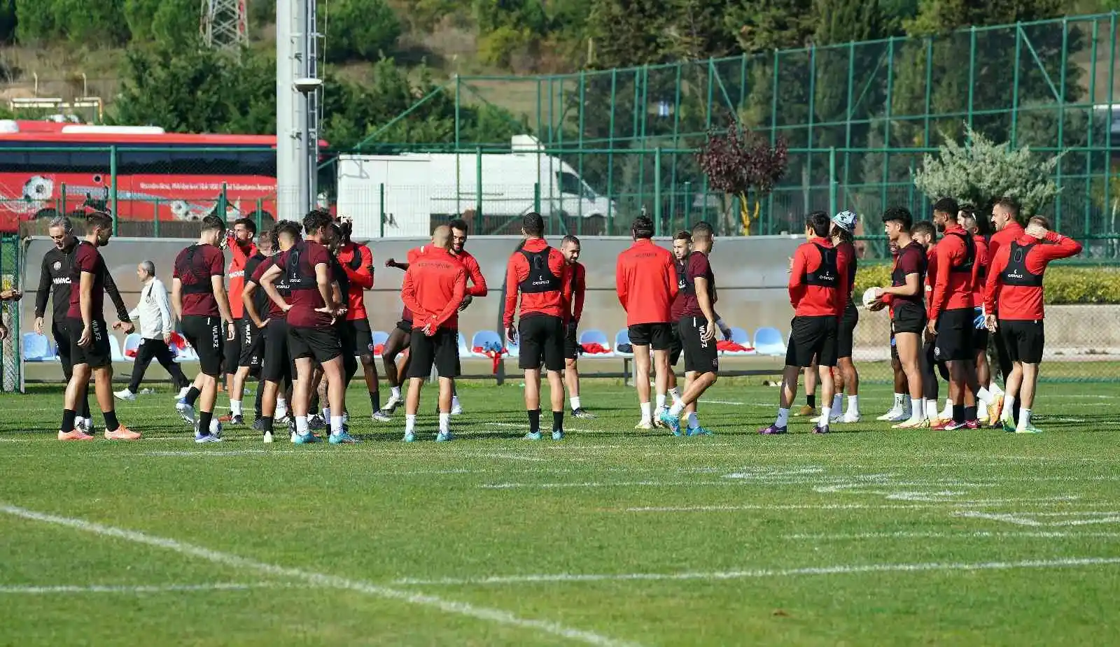 Fatih Karagümrük, Galatasaray maçı hazırlıklarını sürdürüyor