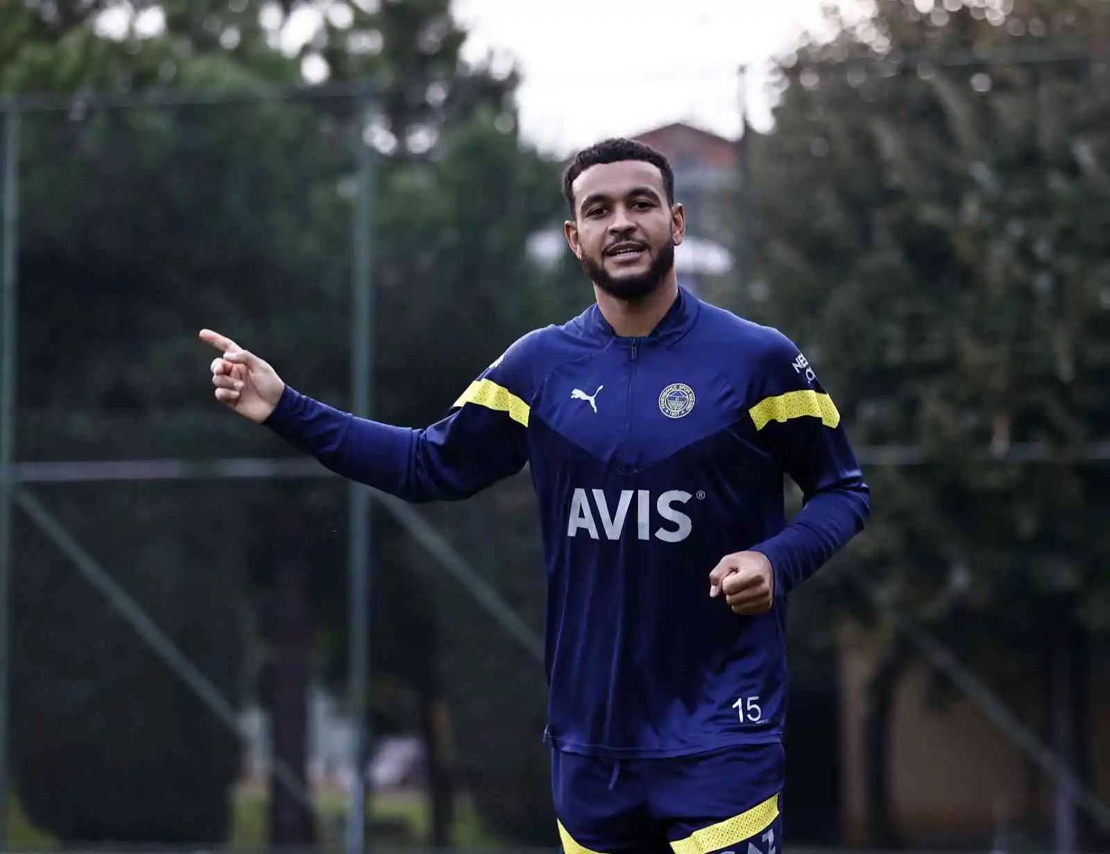 Fenerbahçe, AEK Larnaca maçı hazırlıklarına başladı