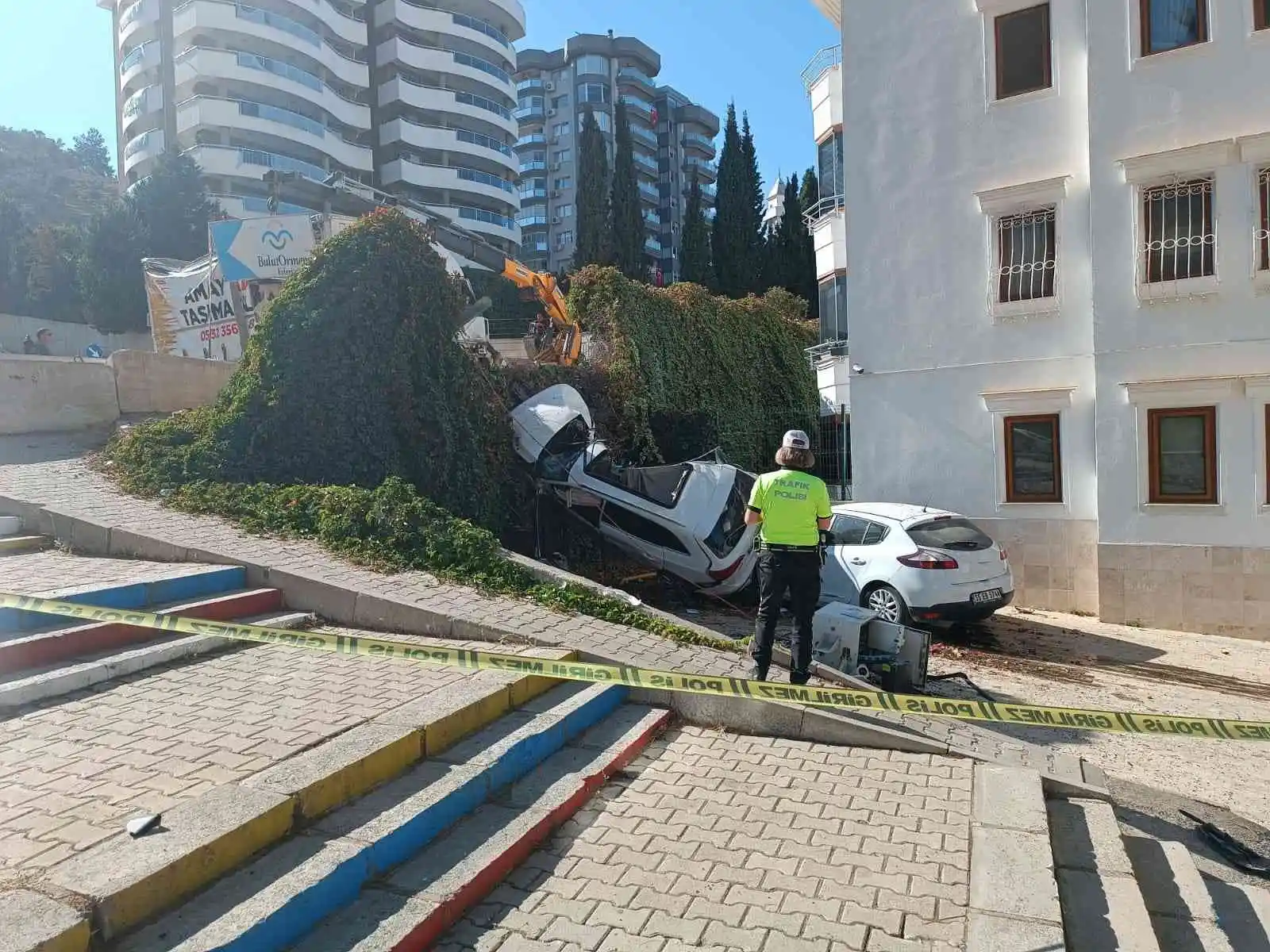 Freni patlayan kamyon dehşet saçtı: 1 ölü, 6 yaralı