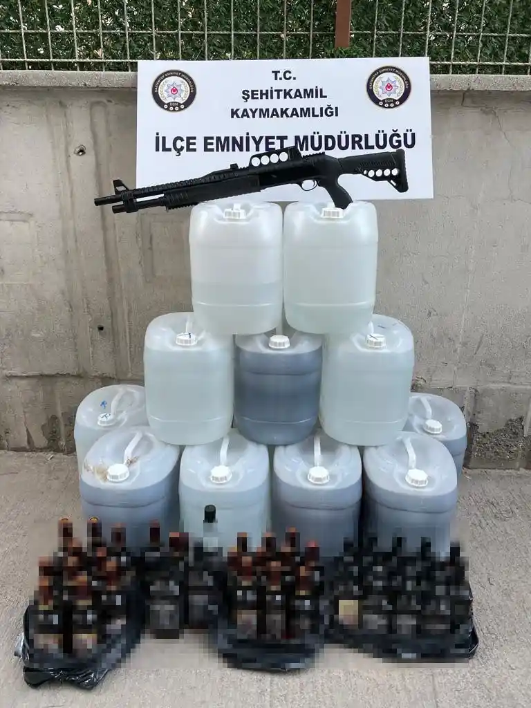 Gaziantep'te 400 litre sahte alkol ele geçirildi