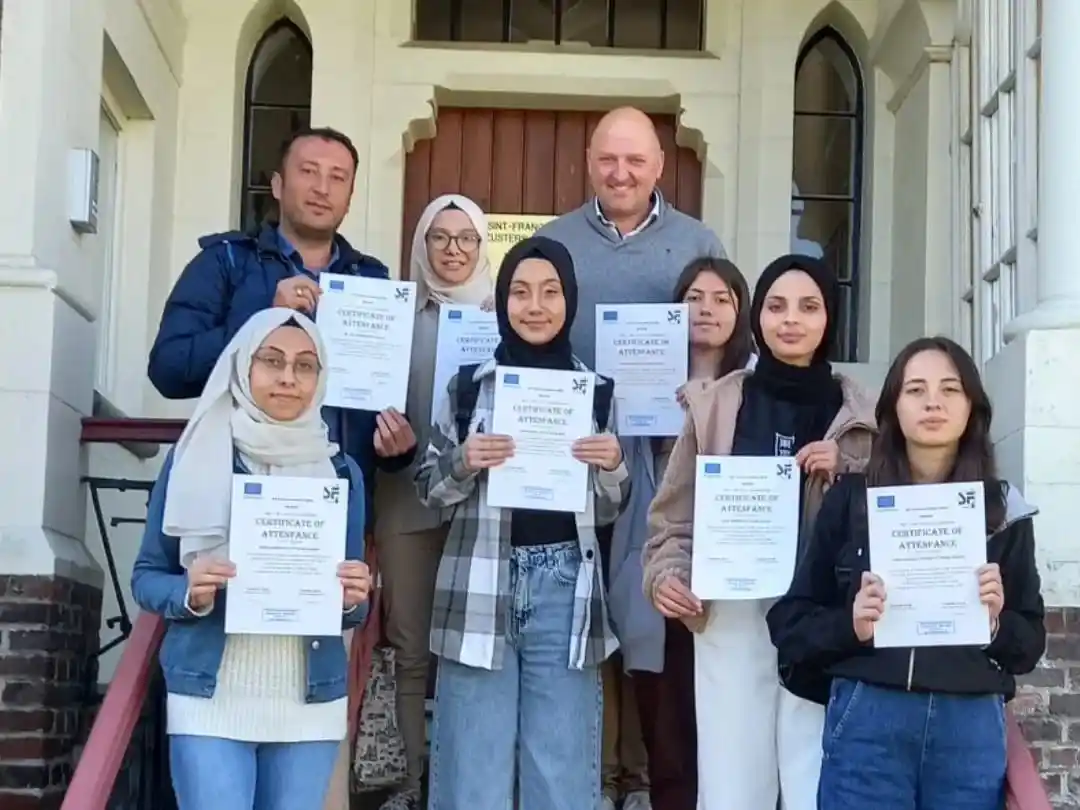 Gediz Evliya Çelebi Anadolu Lisesi Belçika'da Kütahya'yı tanıttı
