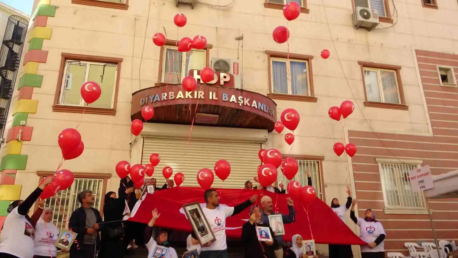 HDP önünde evlat nöbeti tutan aile sayısı 319’a yükseldi