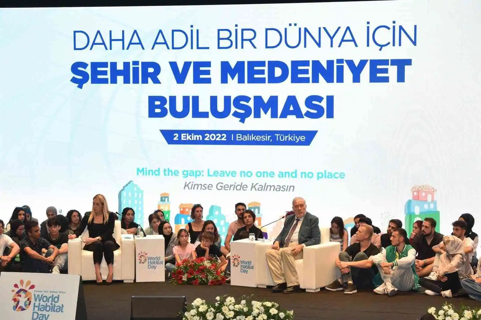 İlber Ortaylı, Balıkesir’de şehir ve insan ilişkisini anlattı