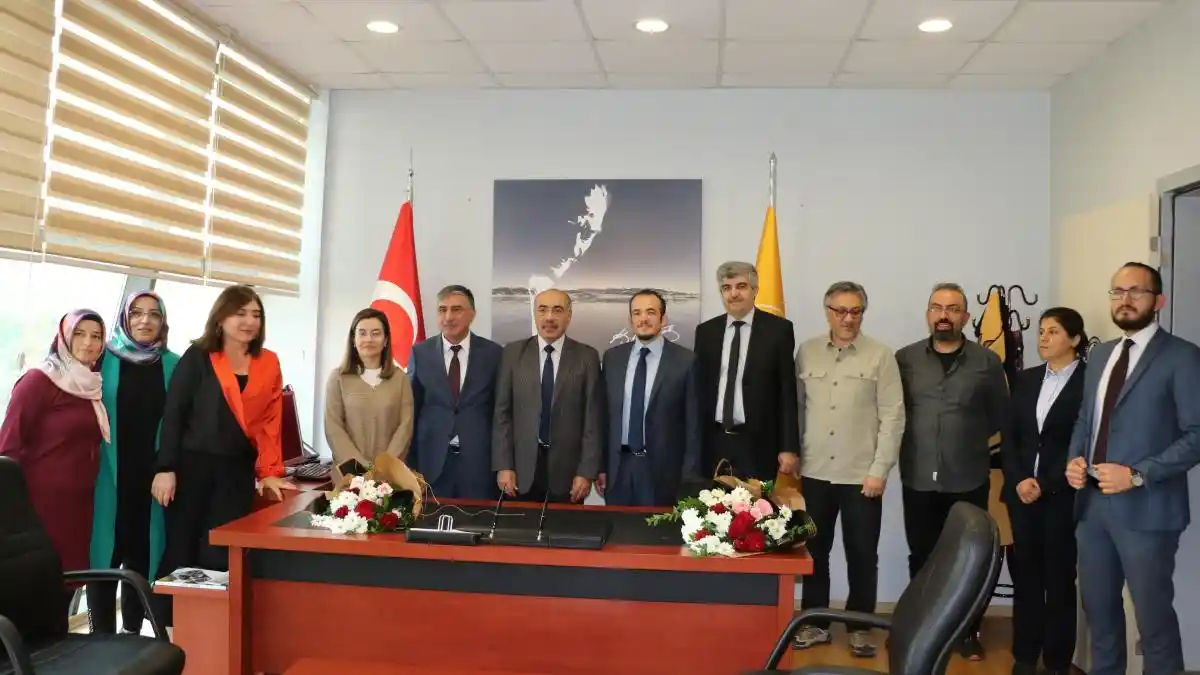İnönü Üniversitesi’nde devir teslim töreni