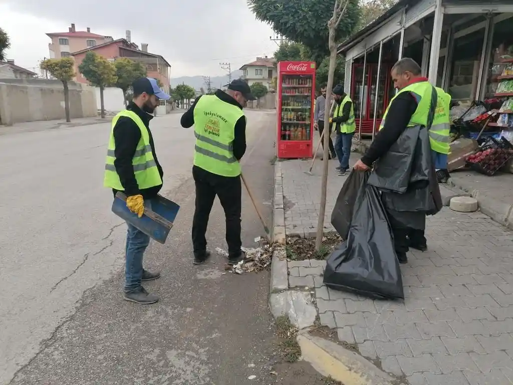 İpekyolu’nda sonbahar temizliği