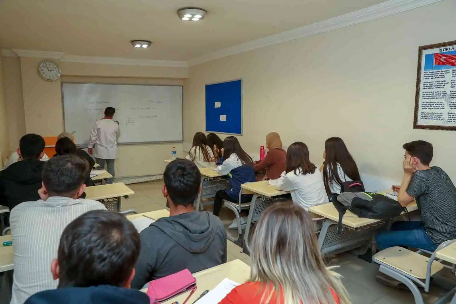 İpekyolu Sürekli Eğitim Merkezi'nde eğitim-öğretim sezonuna başladı