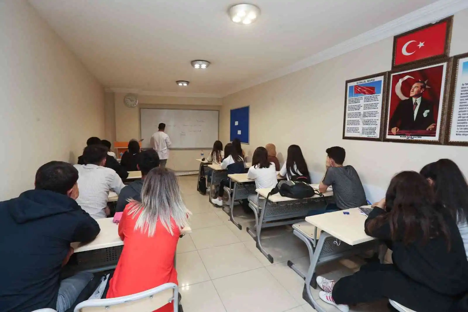 İpekyolu Sürekli Eğitim Merkezi’nde eğitim-öğretim sezonuna başladı