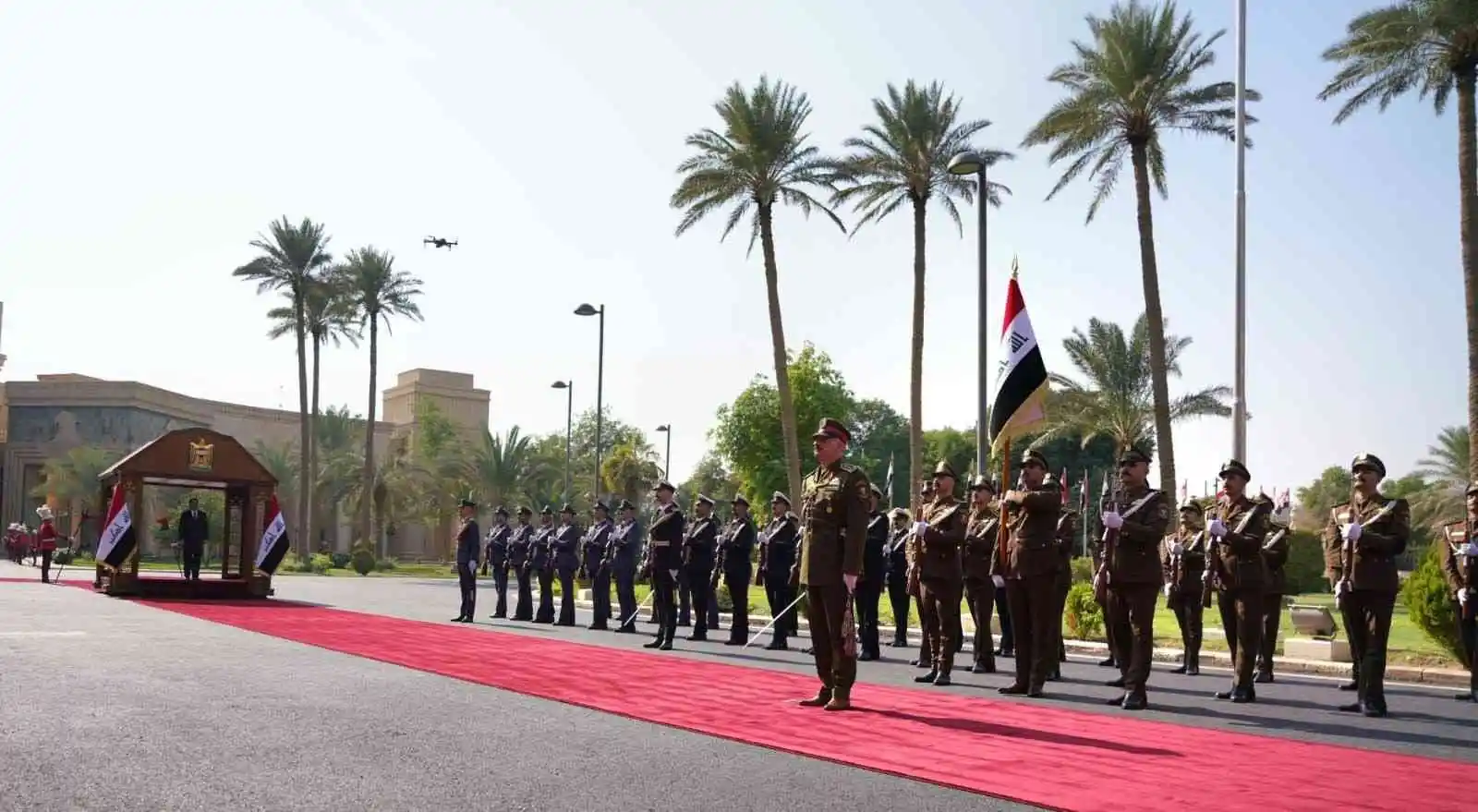 Irak’ta yeni Başbakan Sudani göreve başladı
