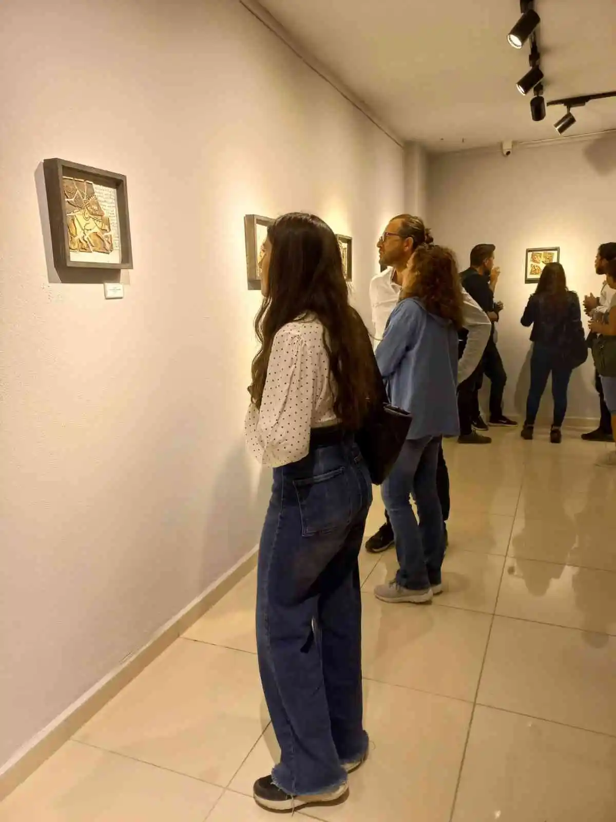 “İşler Bellek” heykel sergisi Vanlı sanatseverlerle buluştu