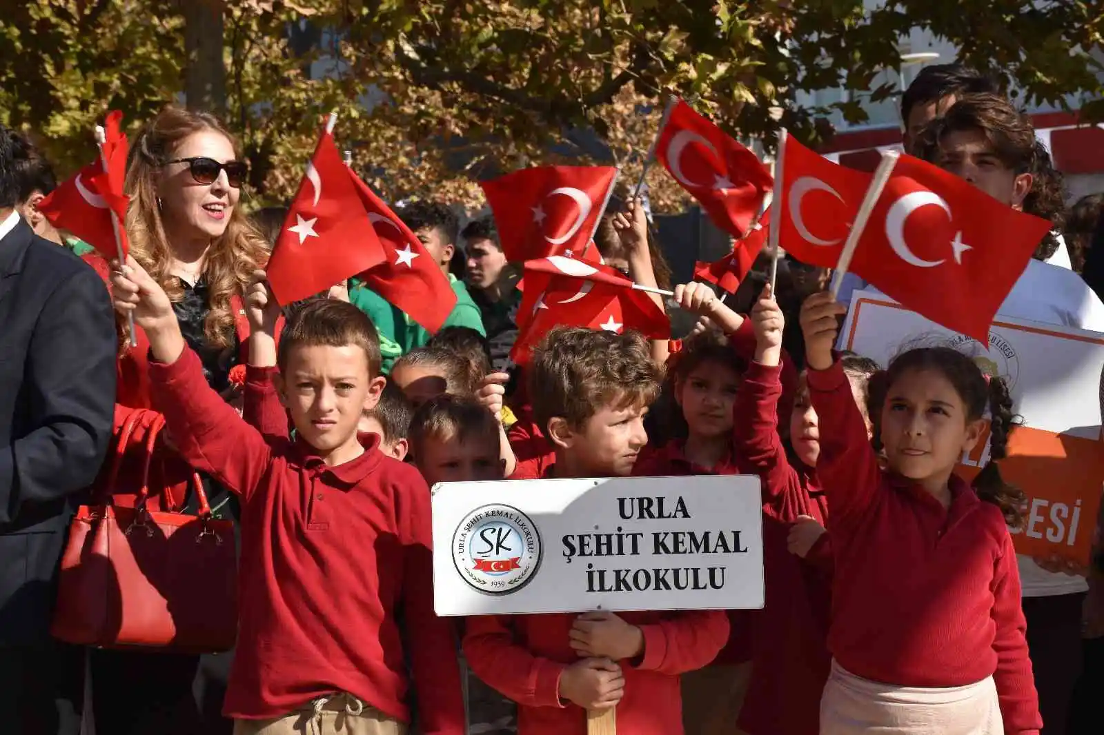 İzmir’de Cumhuriyet Bayramı kutlamaları başladı
