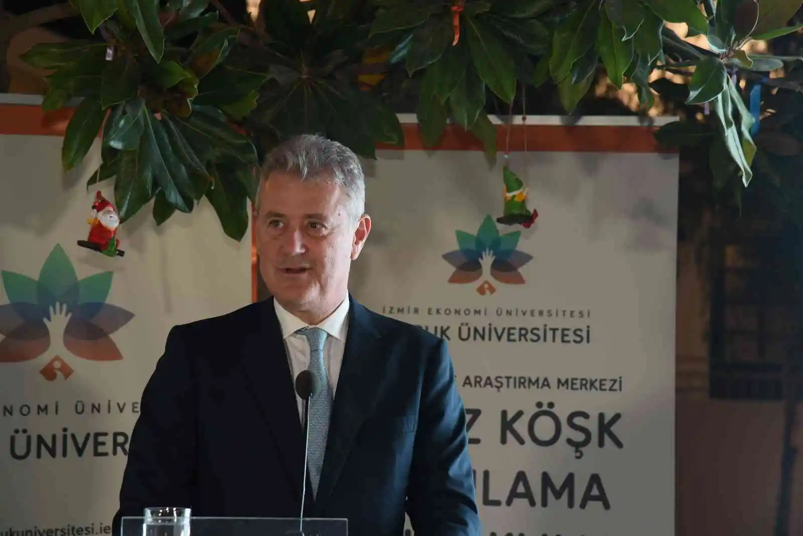 İzmir’in ilk “akademik” anaokulu açıldı