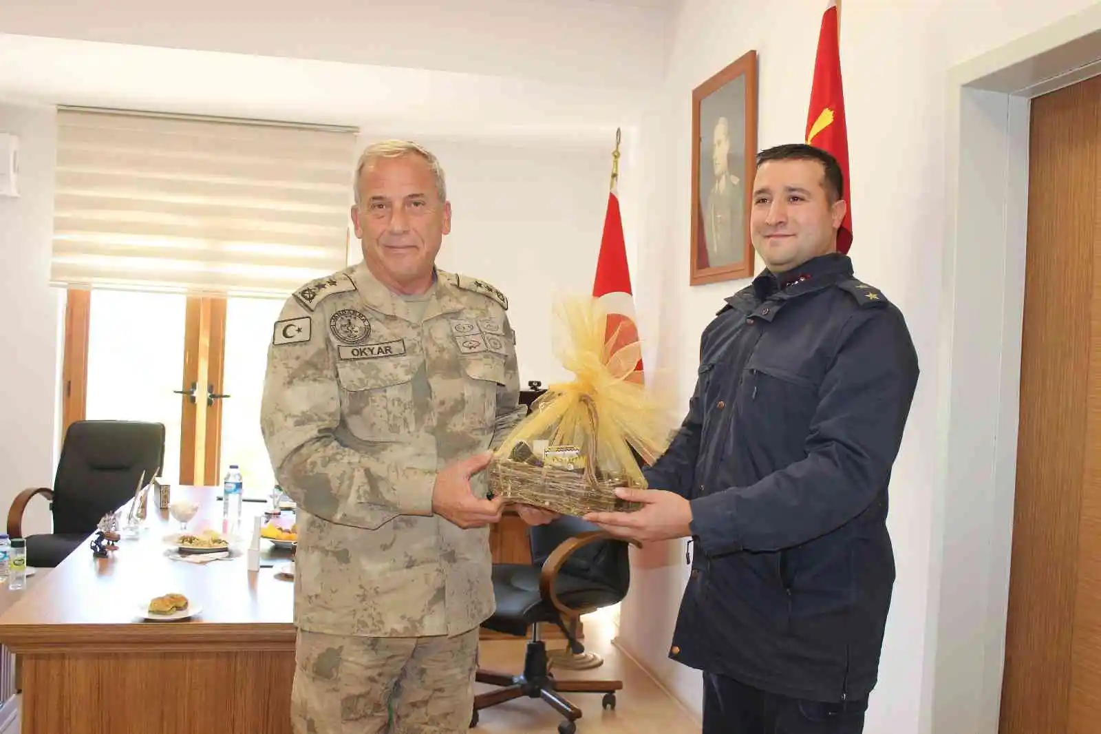 Jandarma Denetleme ve Değerlendirme Başkanı Tümgeneral Okyar'dan jandarmaya ziyaret