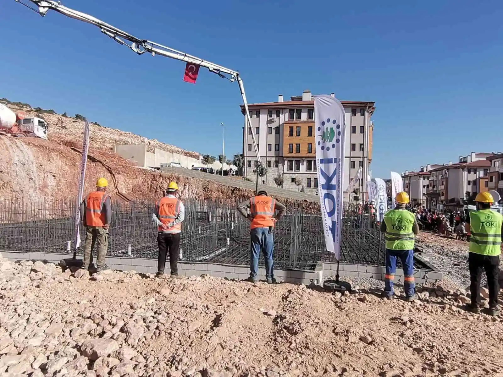 Kahramanmaraş'ta "İlk Evim" projesinin temeli Pazarcık'ta atıldı
