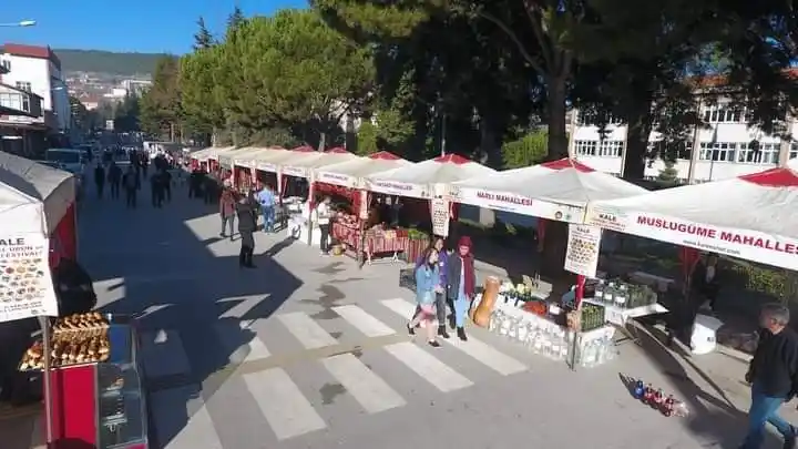 Kale’nin yöresel ürünleri görücüye çıktı
