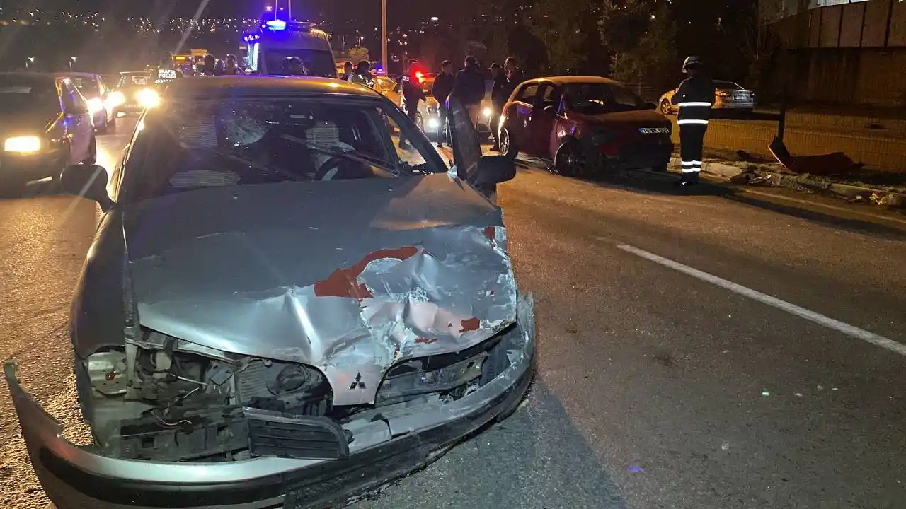 Karabük'te zincirleme trafik kazası: 11 yaralı