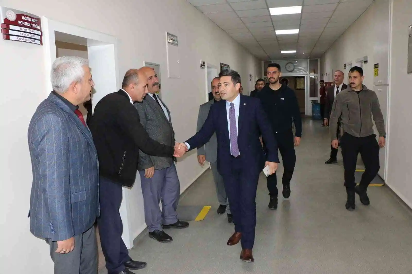 Kaymakam Özçelik’ten sağlık kurumlarına ziyaret