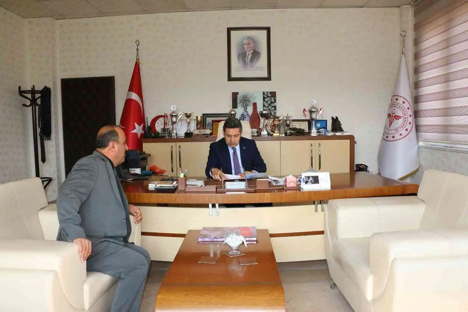 Kaymakam Özçelik’ten sağlık kurumlarına ziyaret