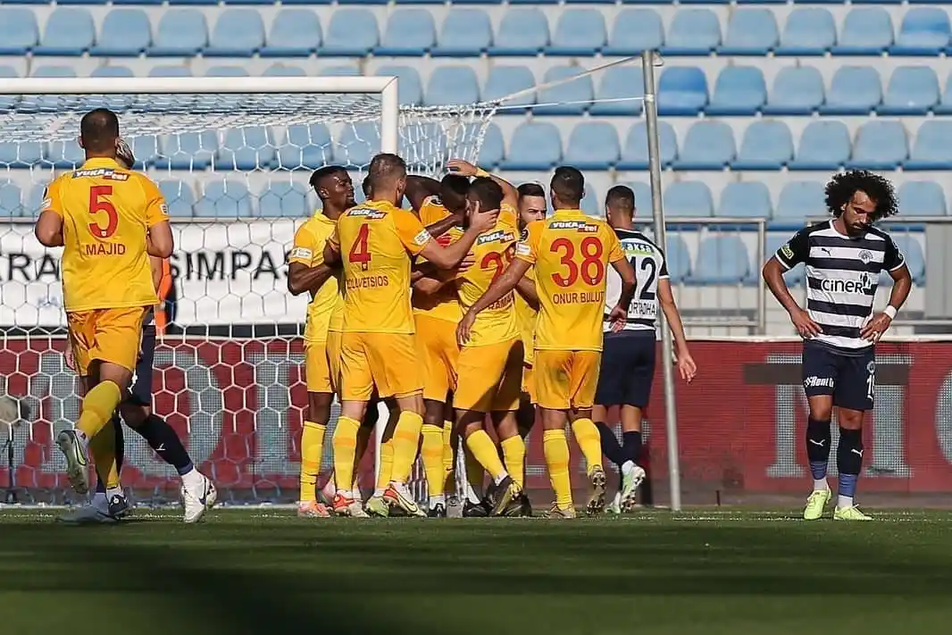 Kayserispor çıtayı yükseltti
