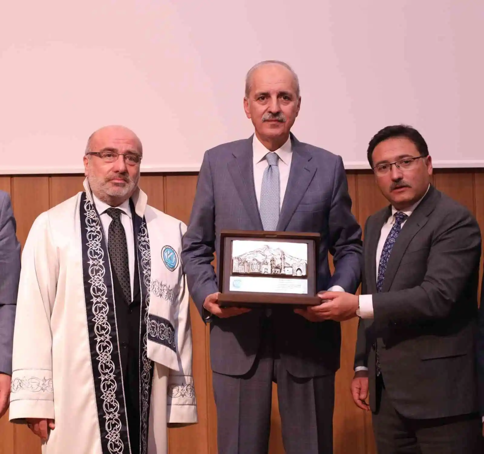 KAYÜ Develi Seyrani Kampüsünde “Hayırseverler Buluşması ve Toplu Açılış Töreni” düzenlendi