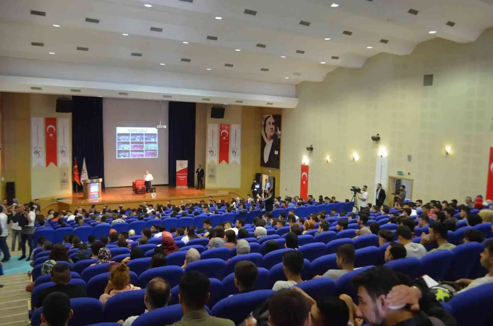 Kervancıoğlu’dan gençlere tavsiye:
