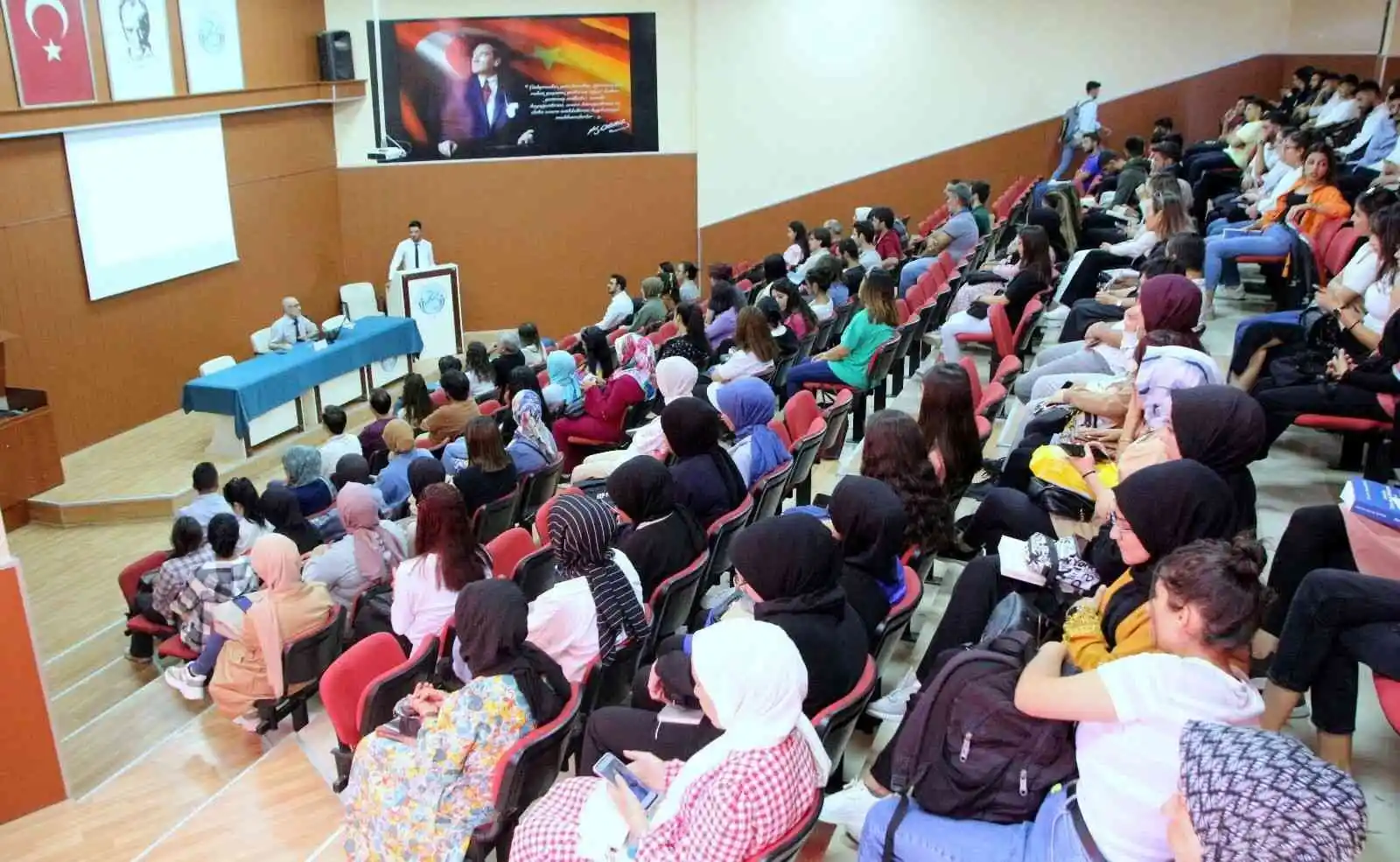 Kilis'te aile ve eğitimin önemi anlatıldı
