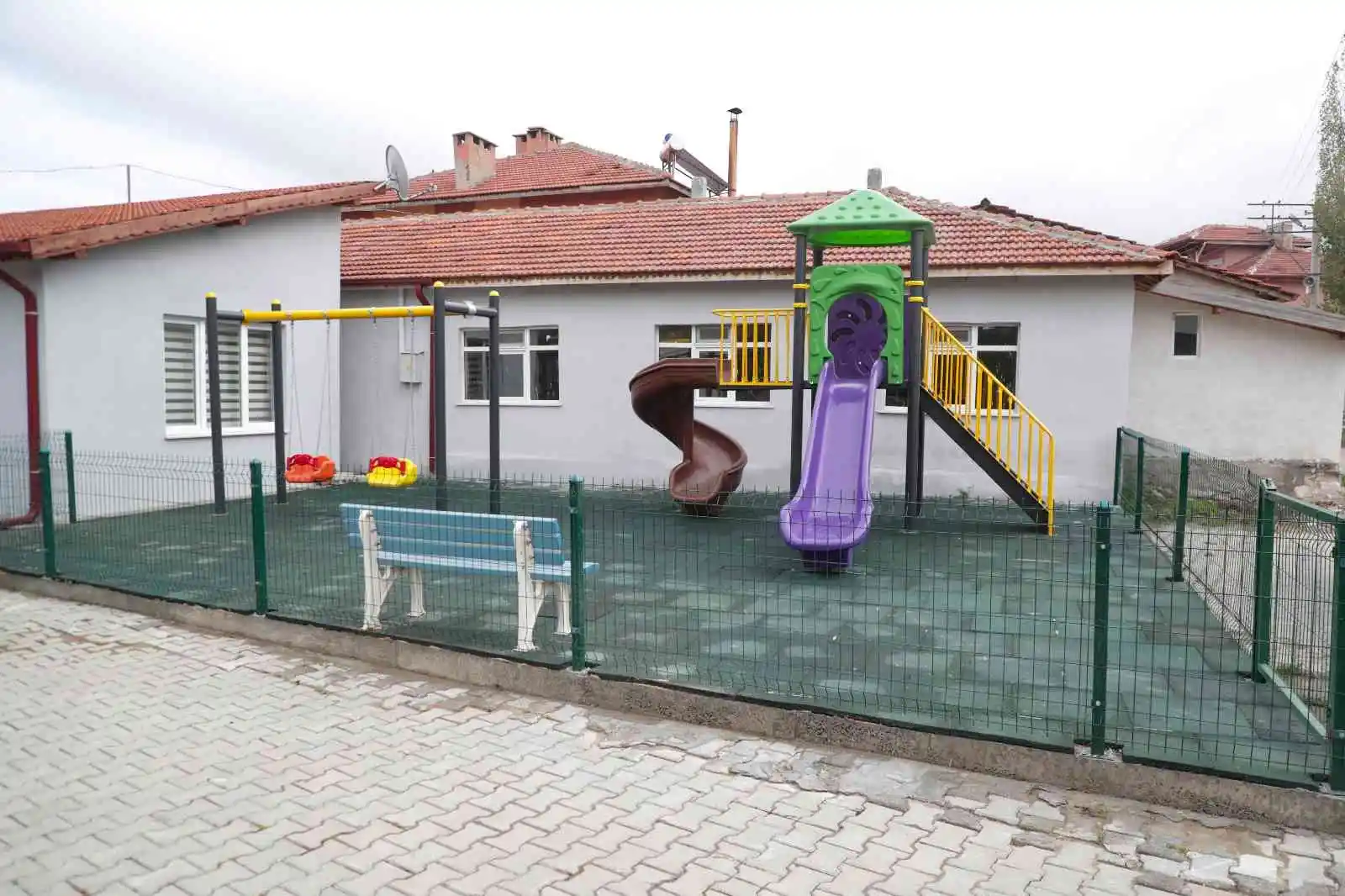 Kirazpınar’da çifte açılış