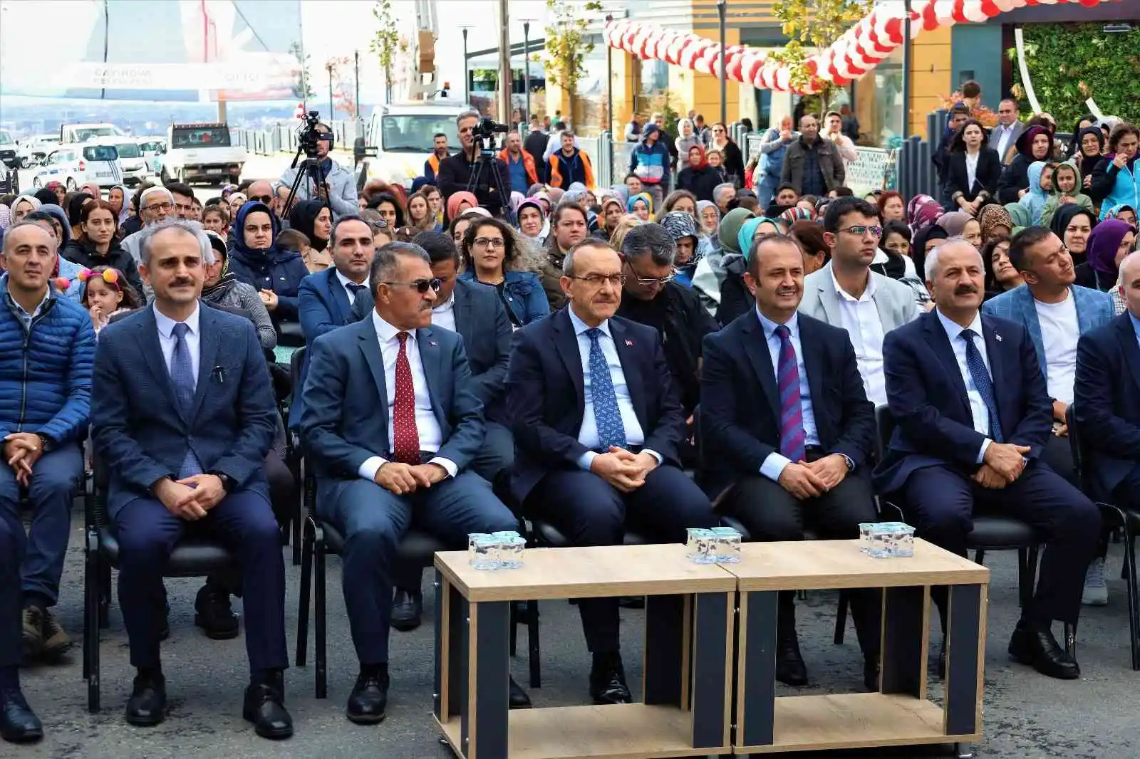 Kitap Kahve’nin ilki dolup taşınca ikincisi hizmete açıldı