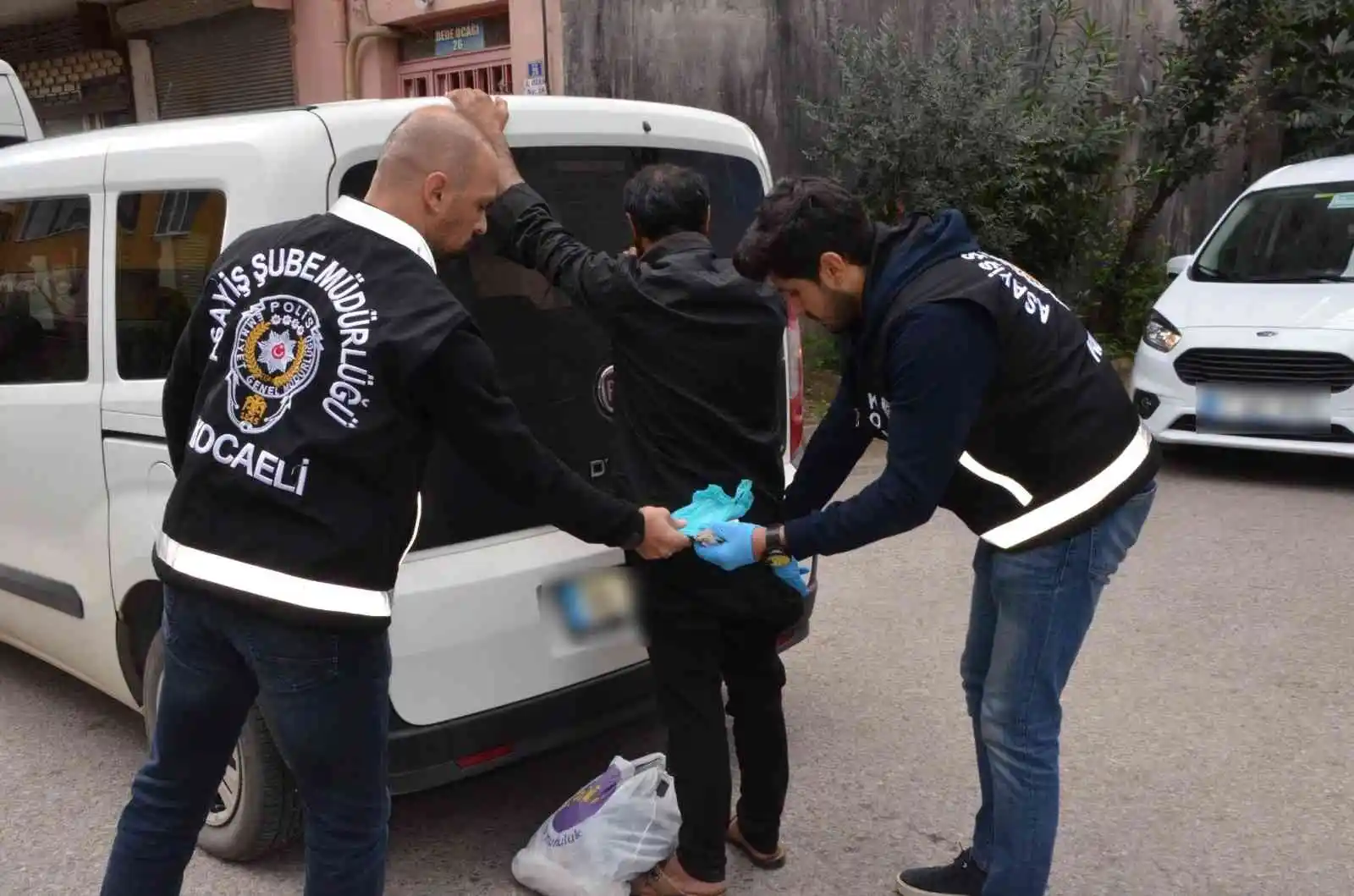 Kocaeli'de dilenci operasyonu: Binlerce kişi sorgulandı