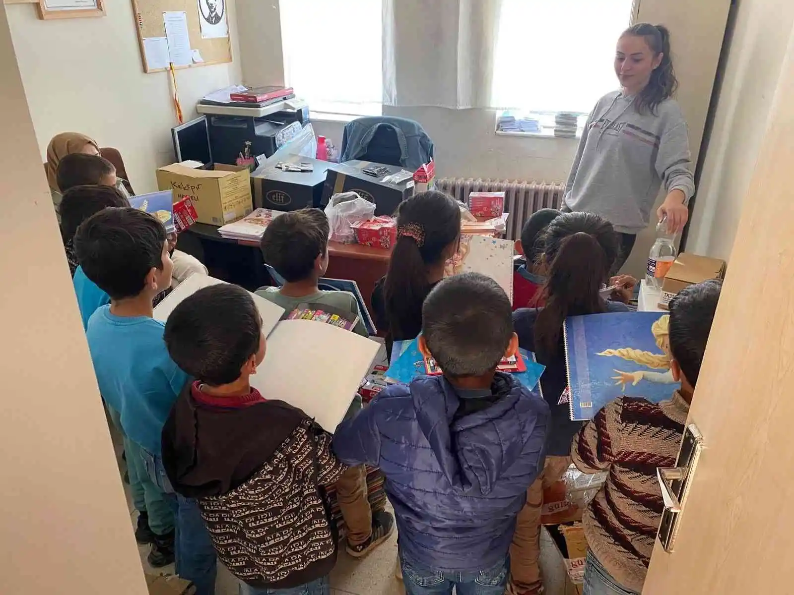 ’Köy çocukları okusun’ projesi Van’da 625 öğrenciye umut oldu