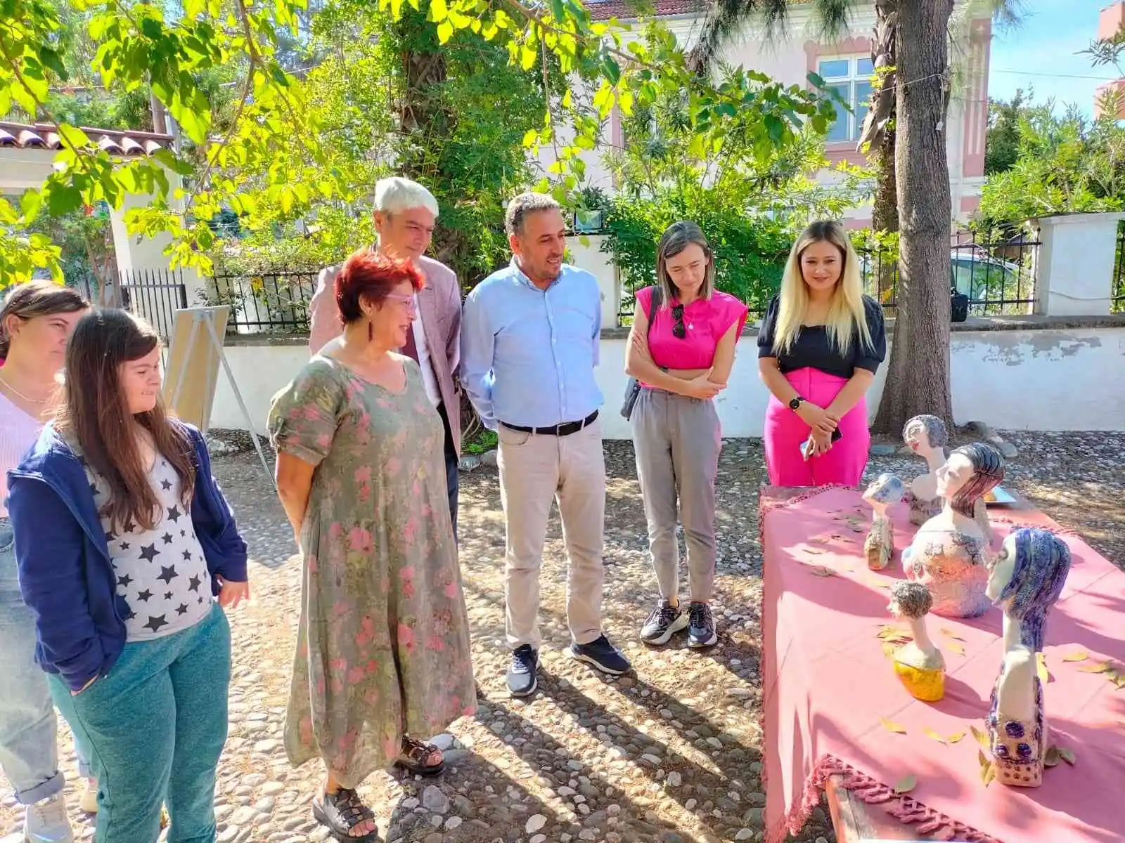 Köyceğiz'de suretler seramik sergisi açıldı