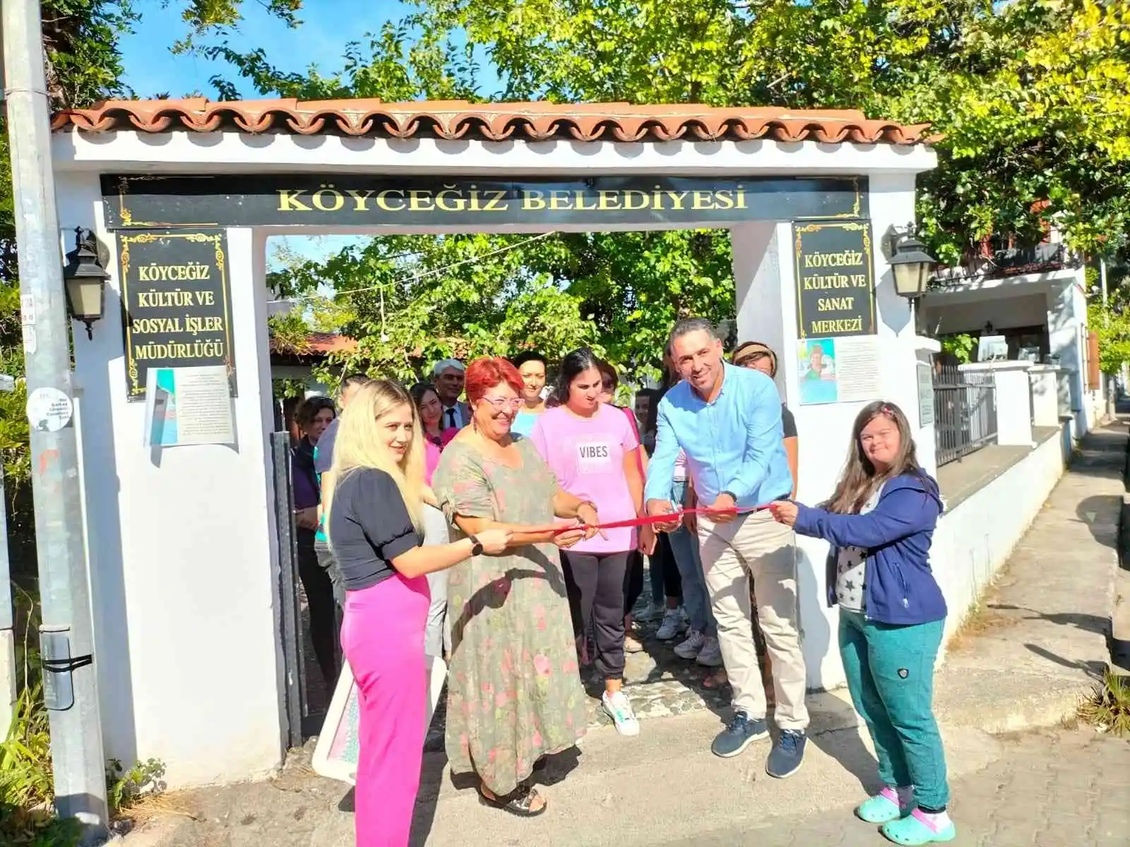 Köyceğiz’de suretler seramik sergisi açıldı