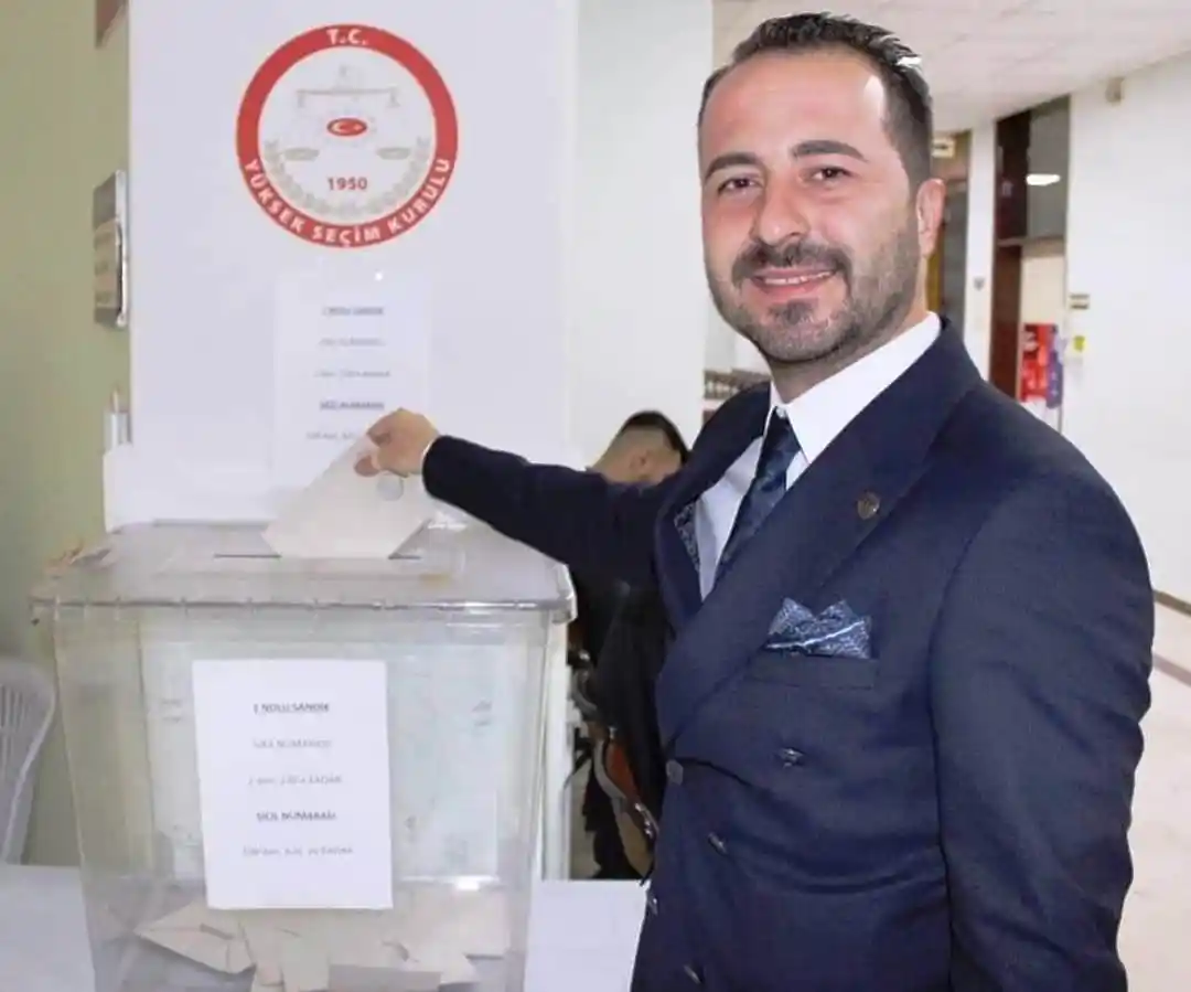Kütahya Barosunun yeni başkanı Edip İlkay Sunay