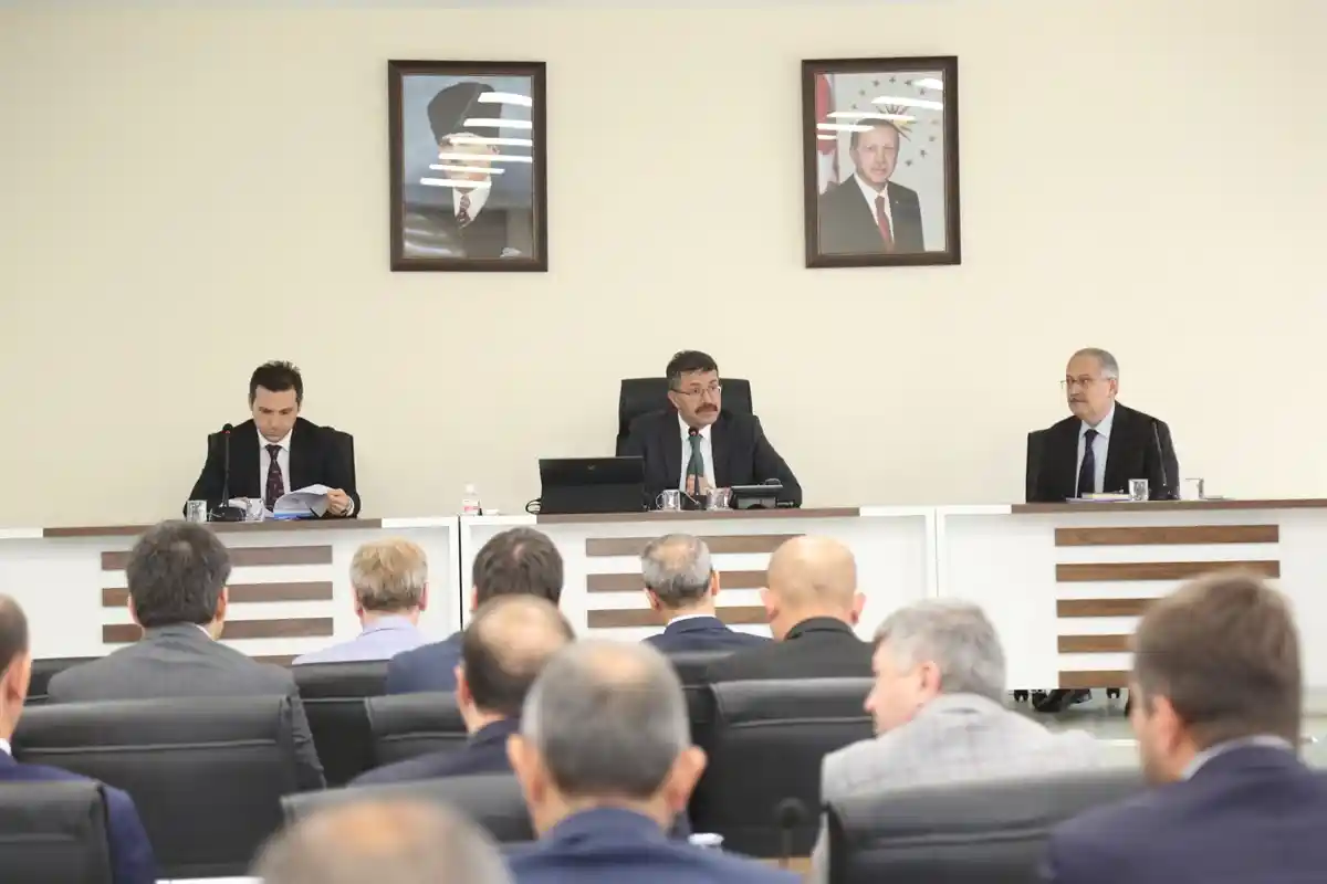 Kütahya'da yeni bir hastane için arsa ve proje çalışmalarına başlandı