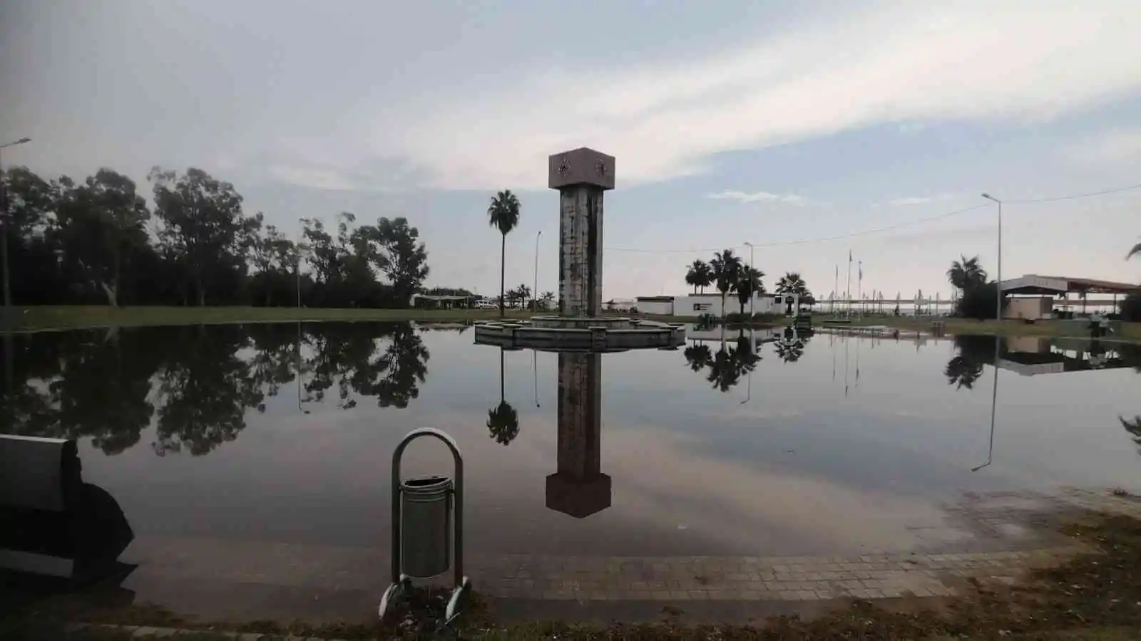 Manavgat’ta sağanak yağmur ve dolu etkili oldu
