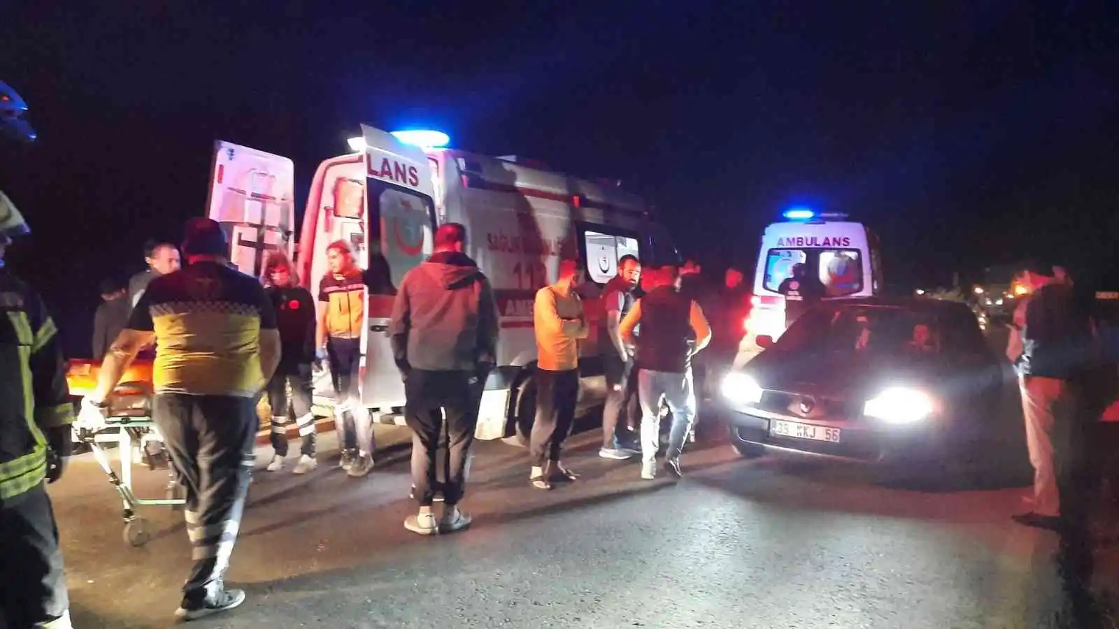 Manisa’da nişana giden aile kaza geçirdi: 1 ölü, 5 yaralı
