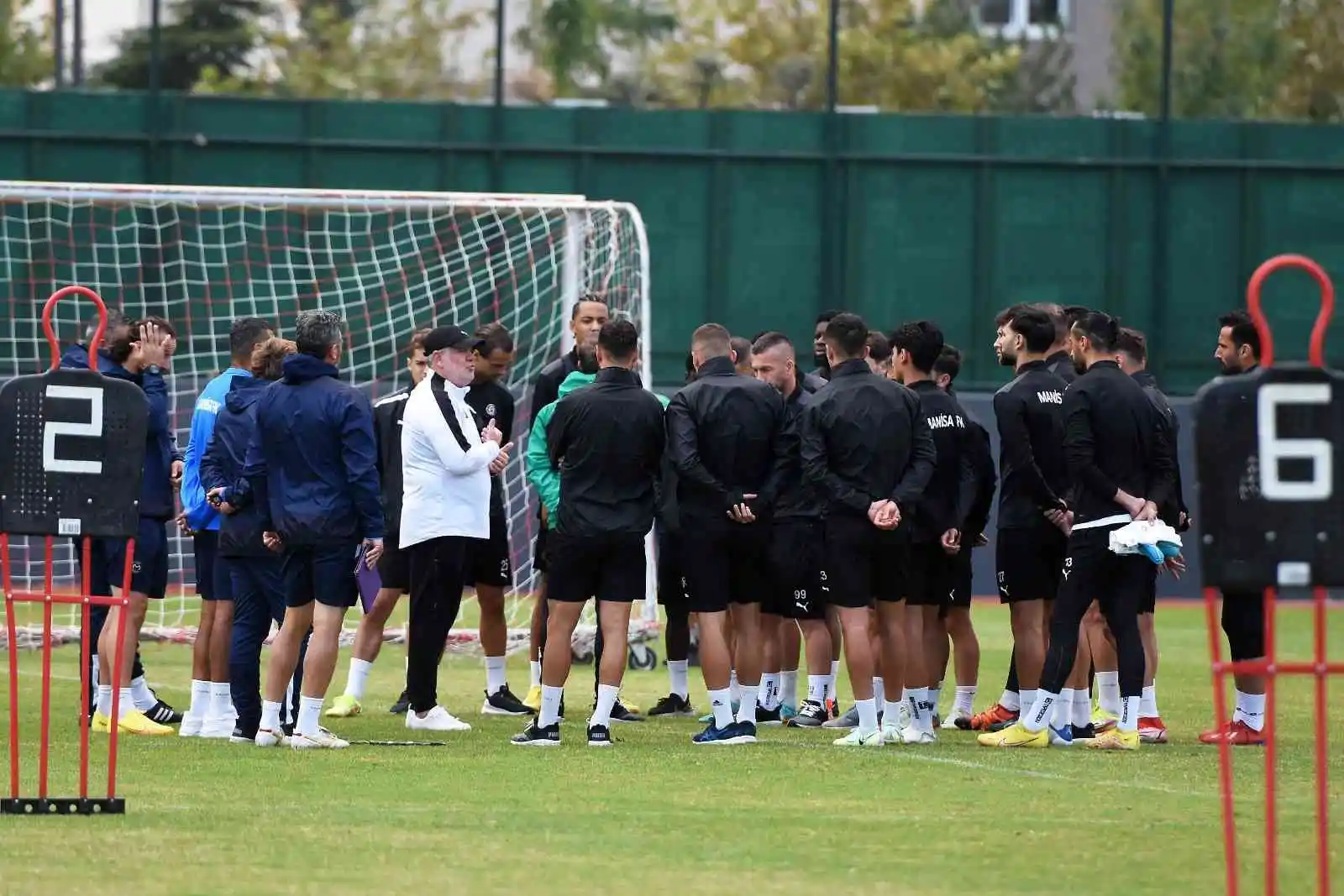 Manisa FK'da kupa hazırlıkları başladı