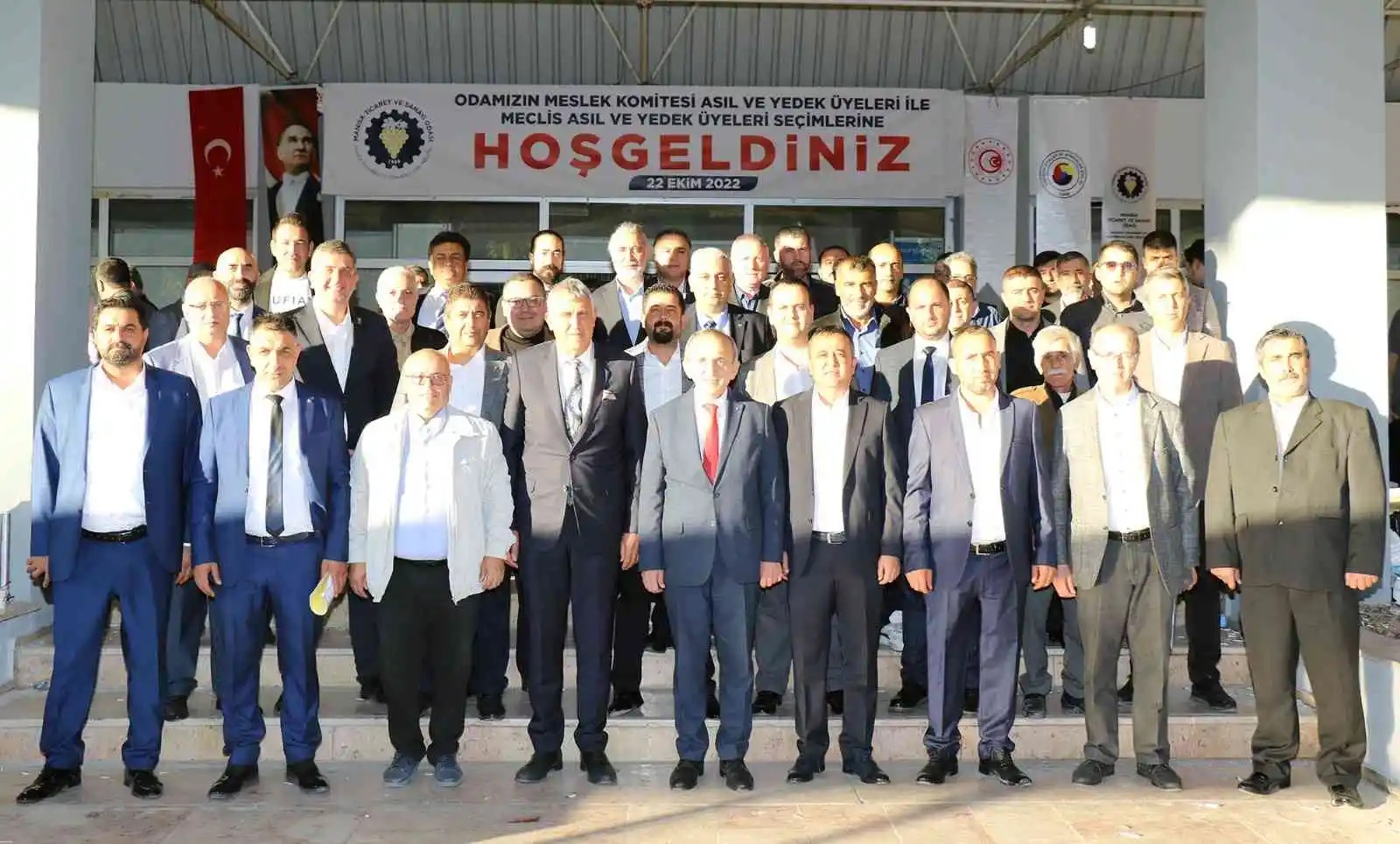 Manisa TSO meslek komiteleri ve meclis üyelerini seçti