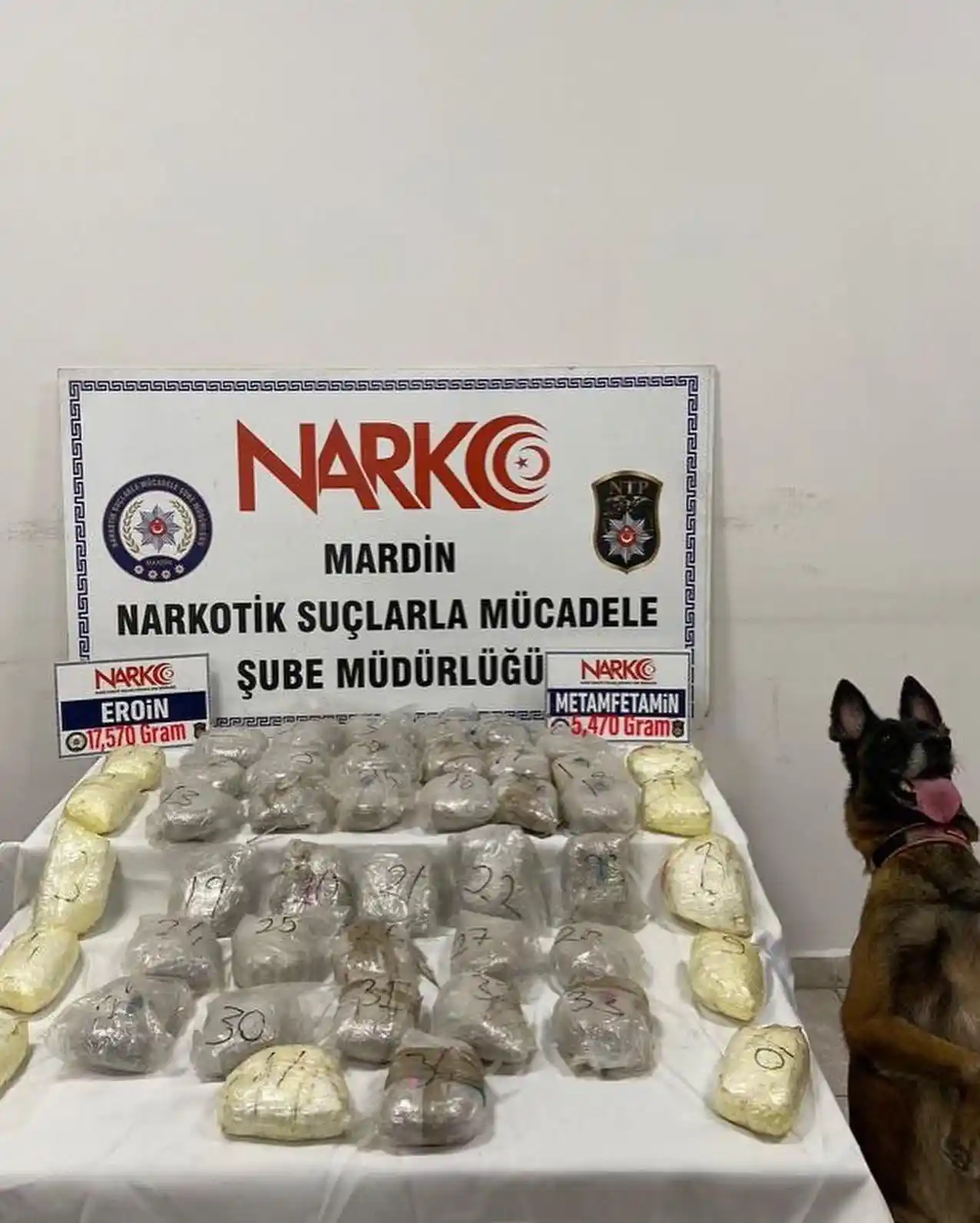 Mardin'de durdurulan araçtan 23 kilogram uyuşturucu çıktı