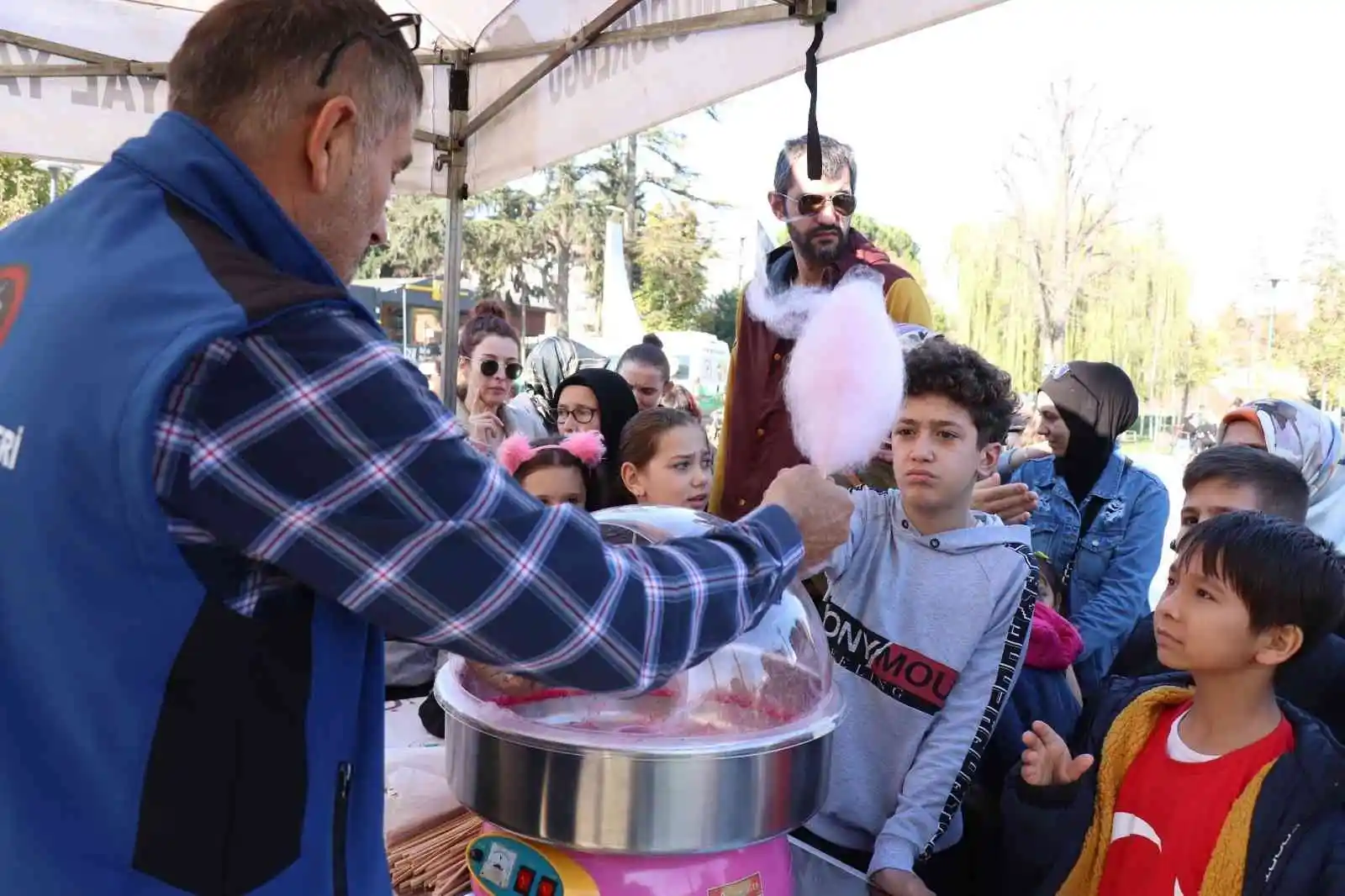 Millet bahçesi, etkinliklere ev sahipliği yaptı
