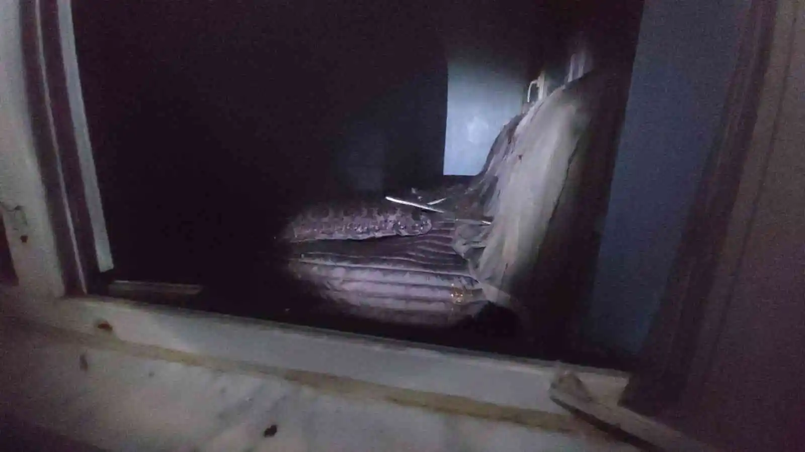 Muğla’da 3 katlı evde korkutan yangın
